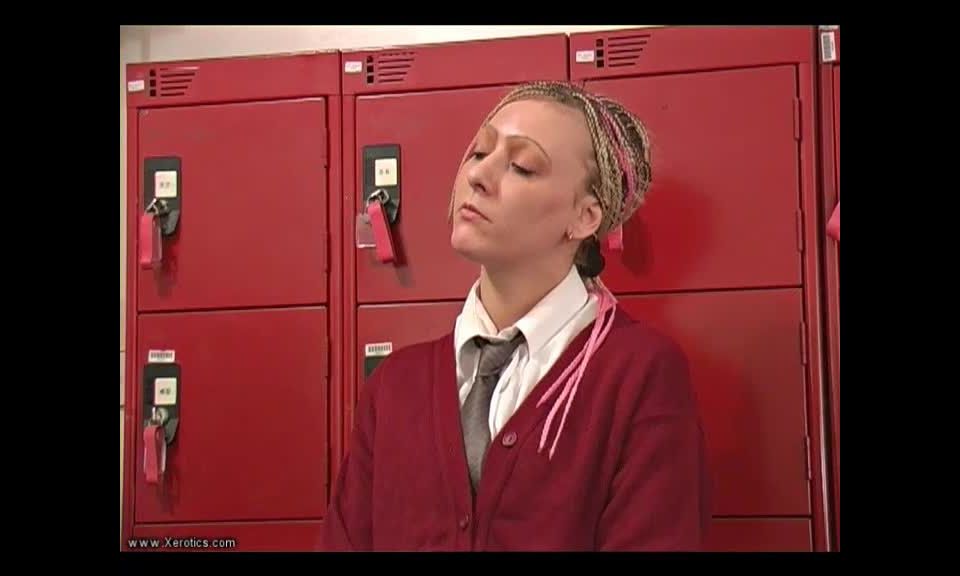 free online video 21 Locker Thief - fetish - fetish porn long tongue fetish