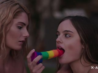 Rainbow Dildo Lesbian Orgasms -8