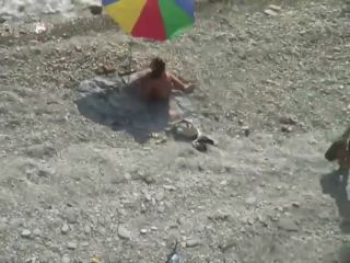 Spy a couple fuck on an isolated beach-8