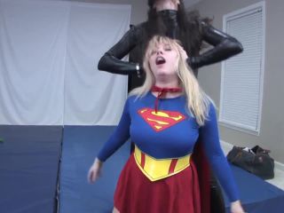 Supergirl fight-6