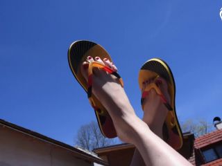 video 6 femdom boobs czech porn | Czech Soles – Flip flops and long toes relax on public terrace | domination-7