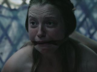 Lizzie Brochere, Maylis Dumon - Les rivieres pourpres s03e06 (2021) HD 1080p - [Celebrity porn]-3