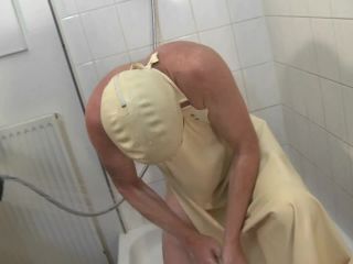 Missdoms - Slavegirl with Strapon and her slave in mask, licking fetish on big ass porn -2