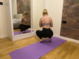 Online Natalie Wayne   Stepsister Needed Help During Yoga But Go...-0