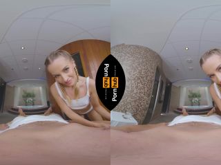 Eveline Dellai - VR 180 - Massage me - PornhubVR (UltraHD 4K 2021)-0