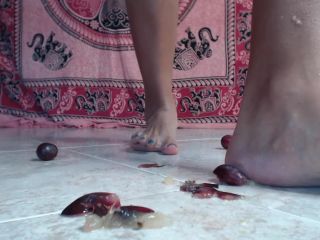 online porn video 32 Body builders get fotcrushed on feet porn great feet foot fetish-9