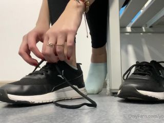 Young Goddess () Young - goddess - sweaty socks after the gym and my tired legs enjoy it 03-10-2020-3