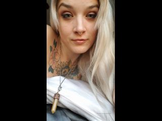 @goddesseevee 2019-12-11  I am your drug $ and this addiction-7