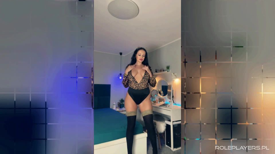 Onlyfans - Roleplay Goddess - roleplaygddessA little Sunday strip tease - 10-01-2021