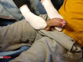 [GetFreeDays.com] Sockjobfootjob, I cum on her socks  Adult Stream January 2023-2