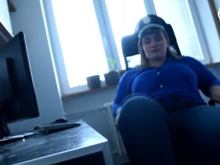 Czech SolesLazy BBW Police Woman's Smelly Socks And Feet (Big Feet, Socks, Bare Feet, Worn Socks, Police Feet) - 1080p-3