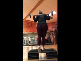 VixenVal (@therealvixenval) Who wants me to post more stuff from the gym 20-10-2019 - MILF-6