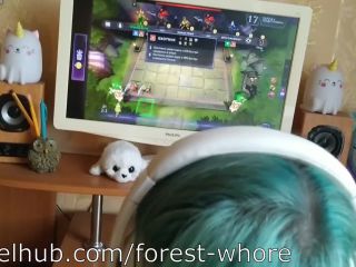 Forest Whore - Anal fisting while playing video game , punter fetish on amateur porn -2