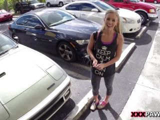 blonde milf tries to sell car-0