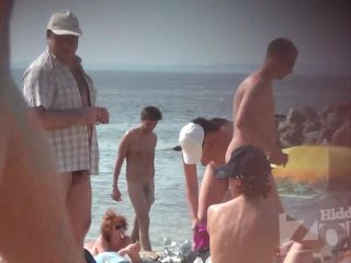 Hidden-Zone.com- Nu1325 Our nude beach voyeur cam focused on young slender beauty. I_m jealous of the sun_s rays t-8