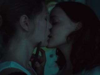 Madeline Brewer, Sarah Hay, Imogen Waterhouse - Braid (2018) HD 1080p - (Celebrity porn)-2