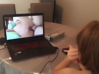 M@nyV1ds - LadyOulala - Watching a porn video-3
