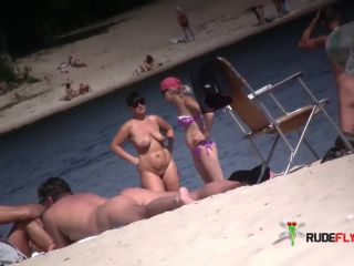 One of Warsaw's naturist  plage...-0