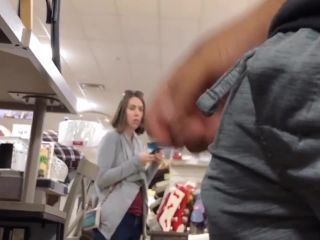 Bulge flashing in the store-3