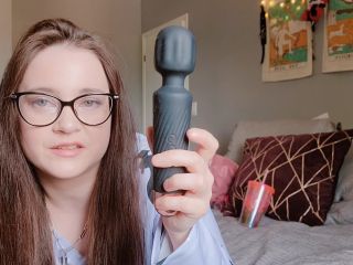 M@nyV1ds - CaityFoxx - Wand Toy Review-6