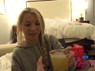 Porn tube Virtual Vacation    01/08/18-0