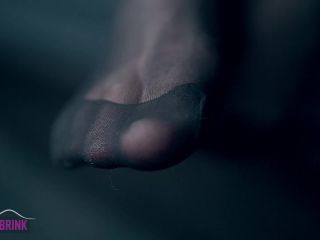 foot 3855  1080p *-3