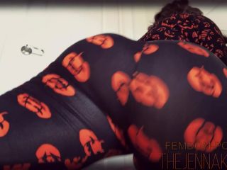 online video 43 girl biting fetish The Jenna Kitten – Pumpkin Legging Poots, femdomcc on femdom porn-9