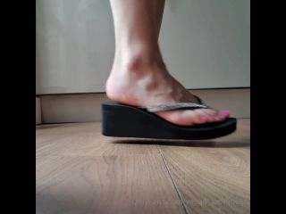 xxx video clip 9 vegan footqueen -2022042380-Good afternoon I love these wedge flipflops so m on feet porn cute feet fetish-2