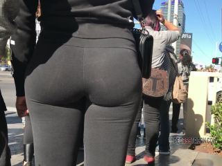 CandidCreeps 695 Yoga Pants Candid Hd Sexy Latina Ass Culo St-2