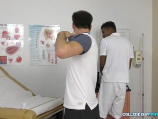 CollegeBoyPhysicals – Tyrese Helps With His Sperm Sample (Oct 7) Gay!-0