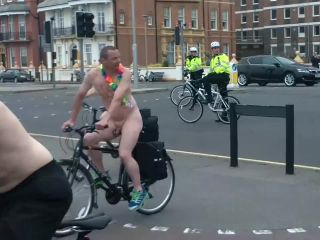 The_Brighton_2016_Naked_Bike_Ride_part3-3