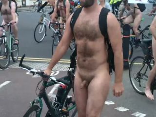 The_Brighton_2016_Naked_Bike_Ride_part3-5