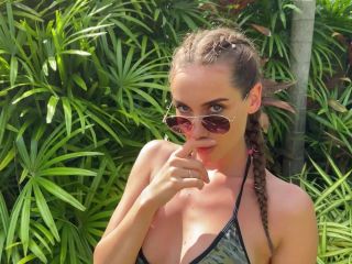 Luxury Girl made a Blowjob to her Gardener. POV Outdoor Hot Kristina S ...-0