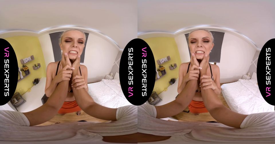 Online porn - VRSexperts presents Take My Anal Virginity – Julia Parker 4K virtual reality