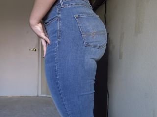 00221 - Dani Sorrento Ass Worship Cum Countdown In Denim Jeans-9