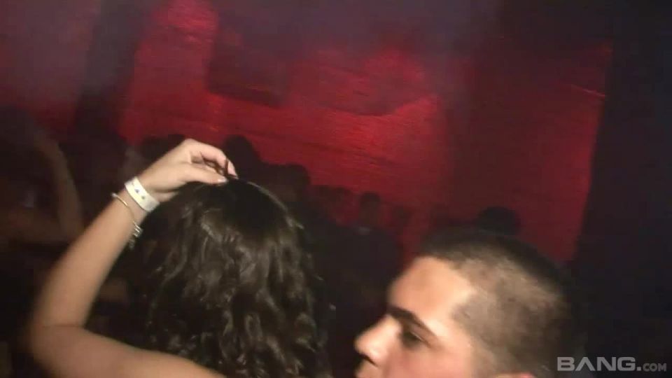 Nightclub Party Amateur Chicks Flash Their Gashes And Asses On Dance  Floor