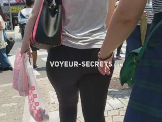 Huge ass in tights and a very visible thong-4