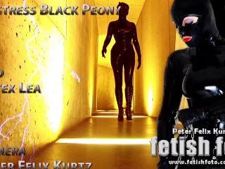 7579 Spanked In Rubber In Dark Dungeon - Mistress Black Peony...-9