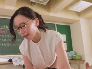 PTA chairwoman Sayama Ai gave me an extremely H sexual education at my son’s school festival! ⋆.-1
