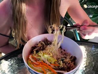 Cocopumpum - Fit Teen Flashing in Restaurant & Public Masturbation  - porn model - amateur porn amateur lesbian videos-4