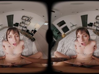 Hazel Moore, Lana Smalls - Soldier Homecuming - VRBangers (UltraHD 2K 2024) New Porn-8