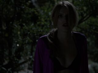 Bella Thorne – Scream s01e01 (2015) HD 1080p - (Celebrity porn)-3