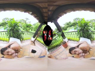 VRLatina presents Big Booty Beauty – Gaby Gomez | virtual reality | virtual reality-9