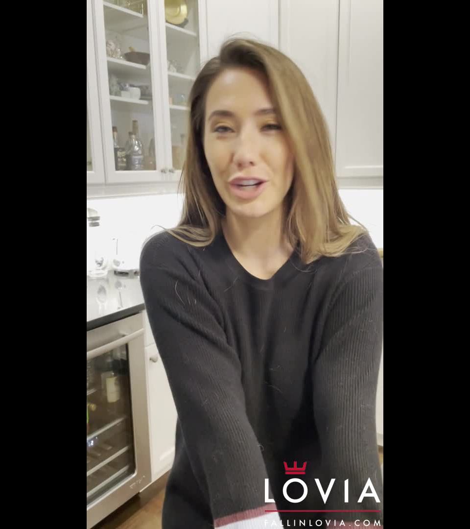 Eva Lovia House Hunting JUL 2021 POV!