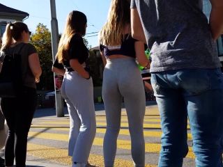 Creepshot of two curvy teens on the street-6