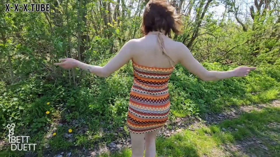  PornHub Cheeky Scam Brings Nature Quicky  BettDuett 