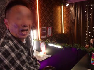 I went to the pin-up club with the worst customer service in Japan.  Handjob, fellatio, face-sitting, full-on sex... all with 0% kindness!! ⋆.-1