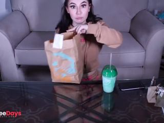 [GetFreeDays.com] Mukbang talking about my porn experience Adult Leak November 2022-0