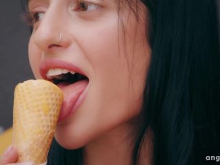 Kama Oxi, Laia - Sweet Cravings - 30 August 2023 - Sweet-0