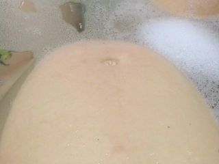 M@nyV1ds - PregnantMiodelka - 8th monthes of my pregnancy in bathFace-8